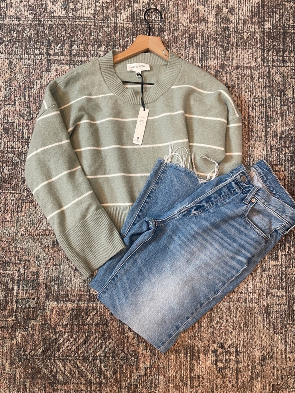 Hippie Rose NWT Sweater XL Green Stripe Cropped Crewneck Lightweight Knit